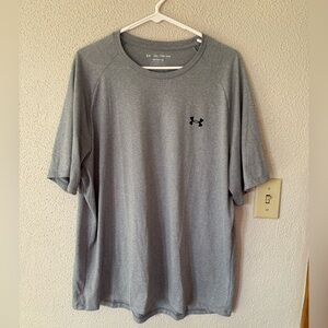 Under Armour Men's Gray T-Shirt